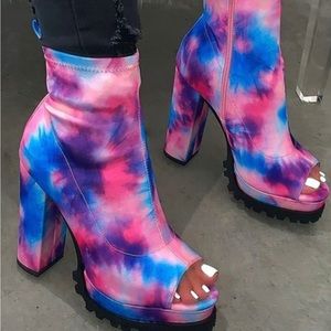 Cotton candy boots